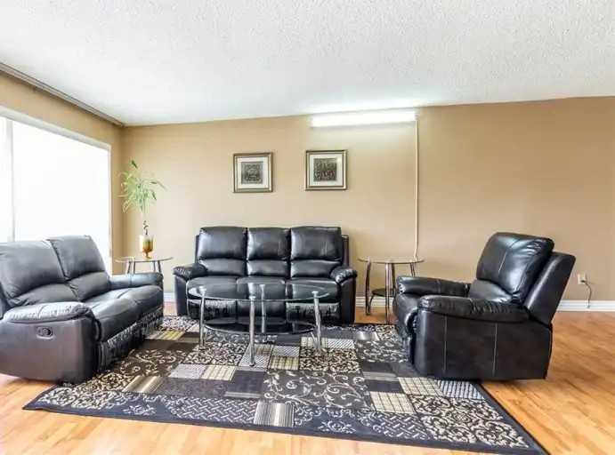 358 Waterloo Ave #301 - Photo 3 of 9