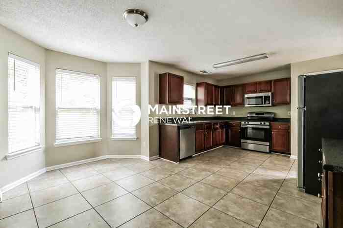 4114 Sitka Dr - Photo 2 of 18
