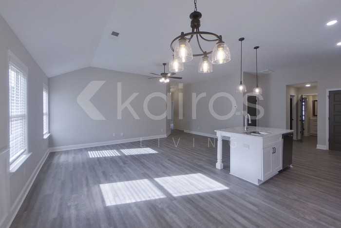 104 Allentown Ct - Photo 7 of 21