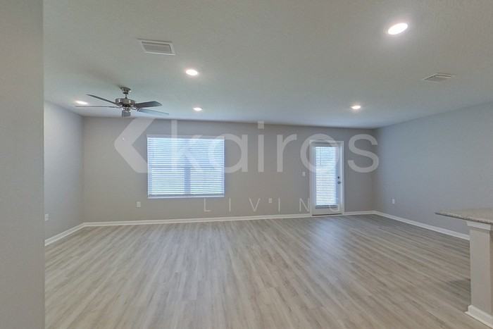 4660 Malay Cir - Photo 2 of 24