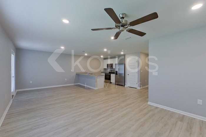 4660 Malay Cir - Photo 5 of 24