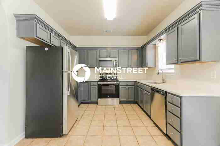 6332 Overlook Dr - Photo 7 of 17