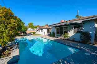 135 Underhill Dr - Photo 1 of 1