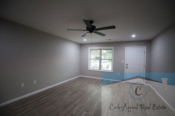 2406 Boydston St - Photo 5 of 14
