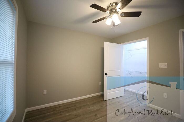 2406 Boydston St - Photo 7 of 14