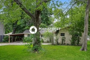 featured image of 1706 Enchanted Ln