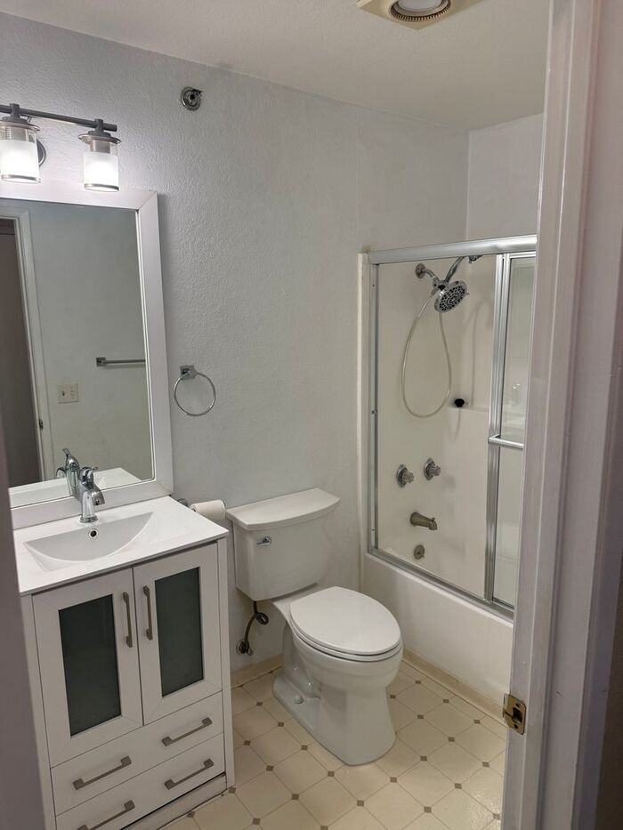 29591 Vanderbilt St - Photo 6 of 12