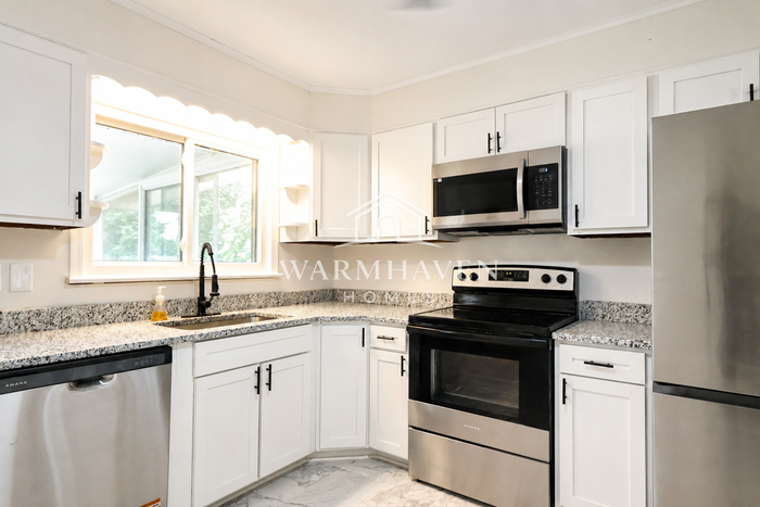 1405 Northmoreland Blvd - Photo 7 of 14