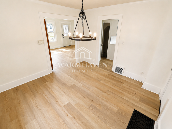 1839 14th St - Photo 6 of 18