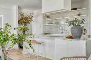 featured image of 2145 Franklin St #4