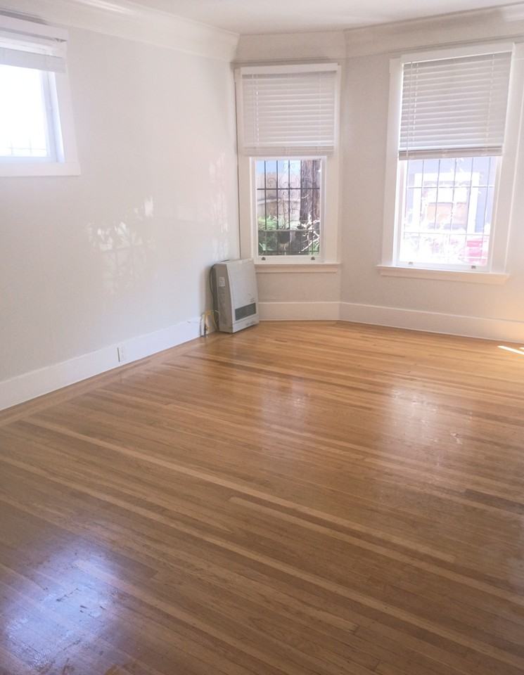 1800 Lakeshore Ave #4 - Photo 3 of 5