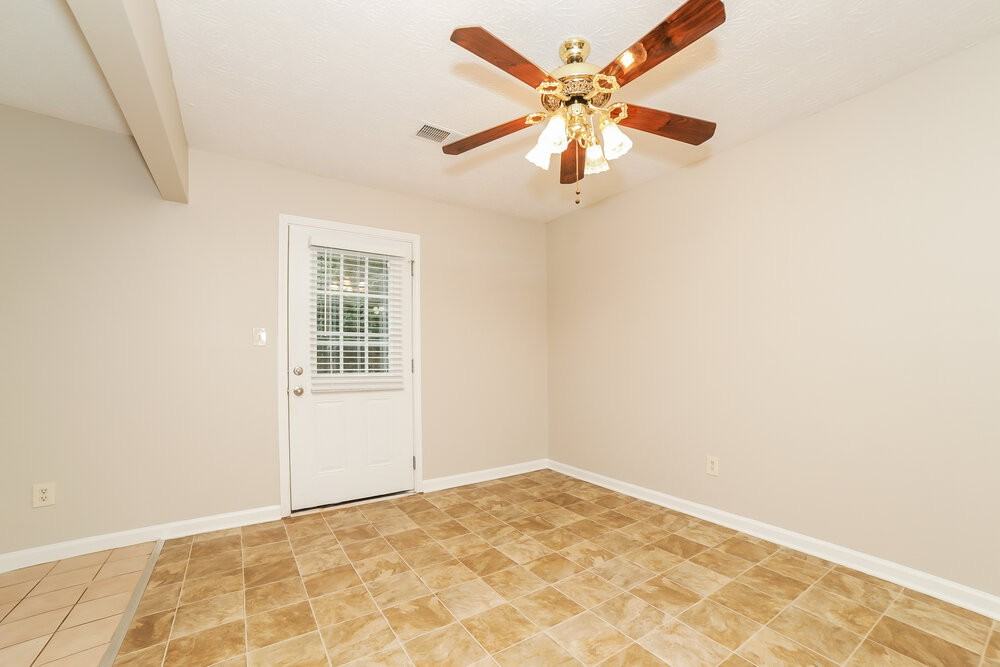 35 Windsong Ct - Photo 5 of 16