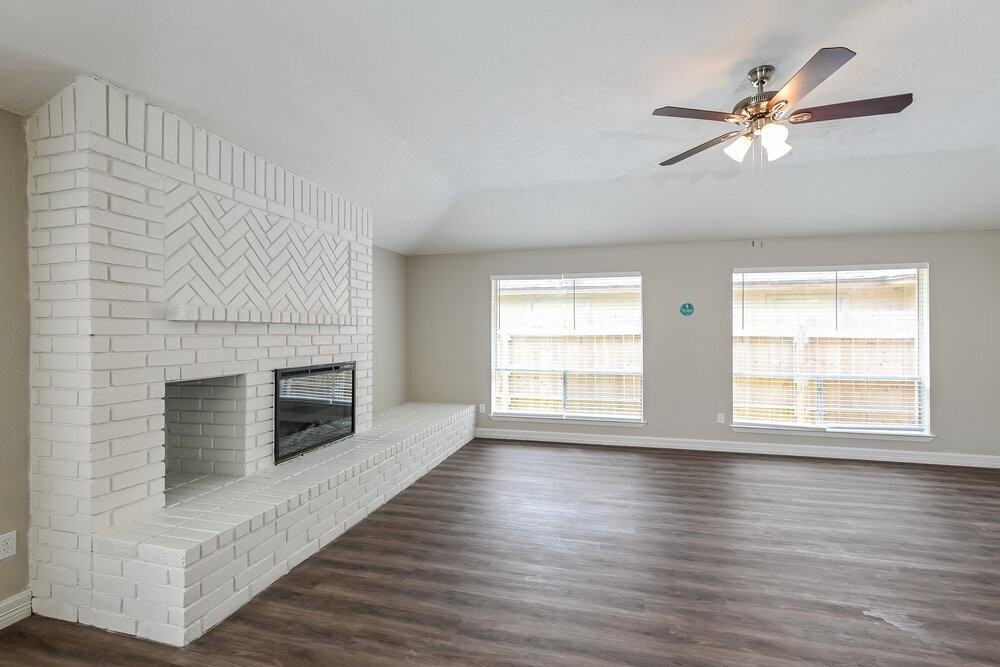 2823 Woodhall Ct - Photo 6 of 16