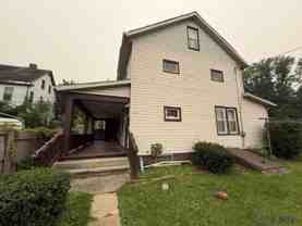 512 Russell Ave - Photo 1 of 1