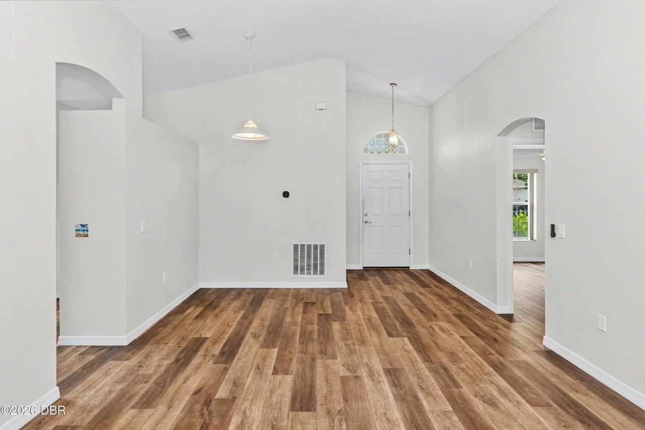 342 Dahoon Holly Dr - Photo 6 of 34