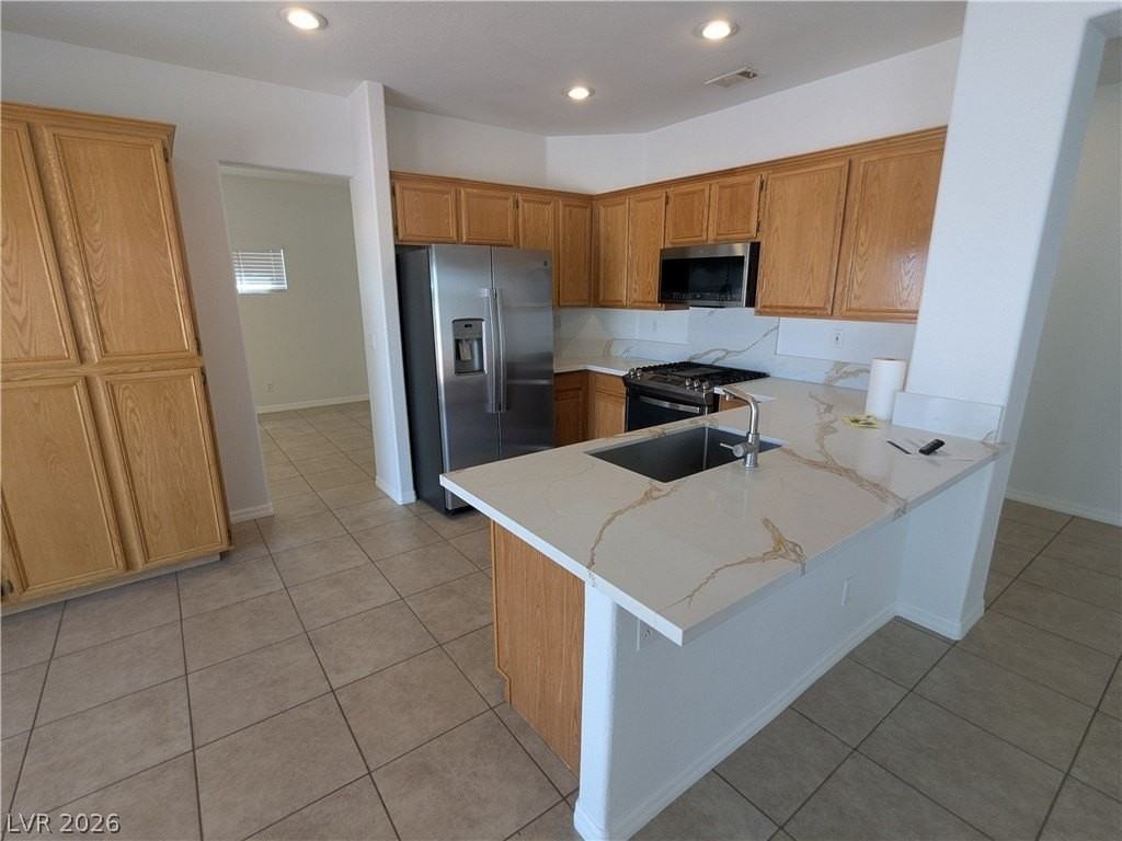 1016 Royal Plum Ln - Photo 3 of 44