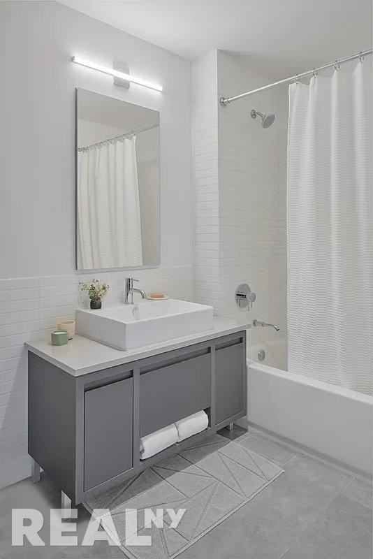 S 1st St #7E - Photo 5 of 11