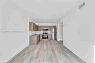 175 Nw 160th St #208 - Photo 1 of 1