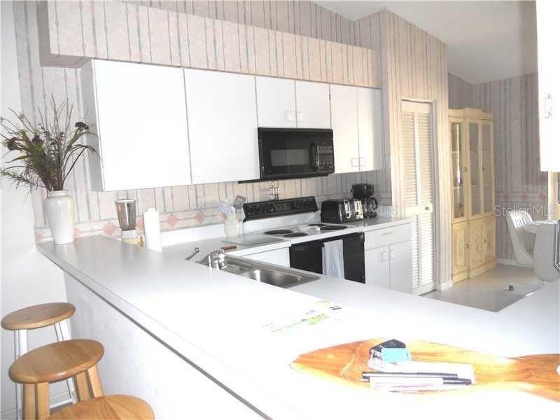 8911 Veranda Way #222 - Photo 4 of 25