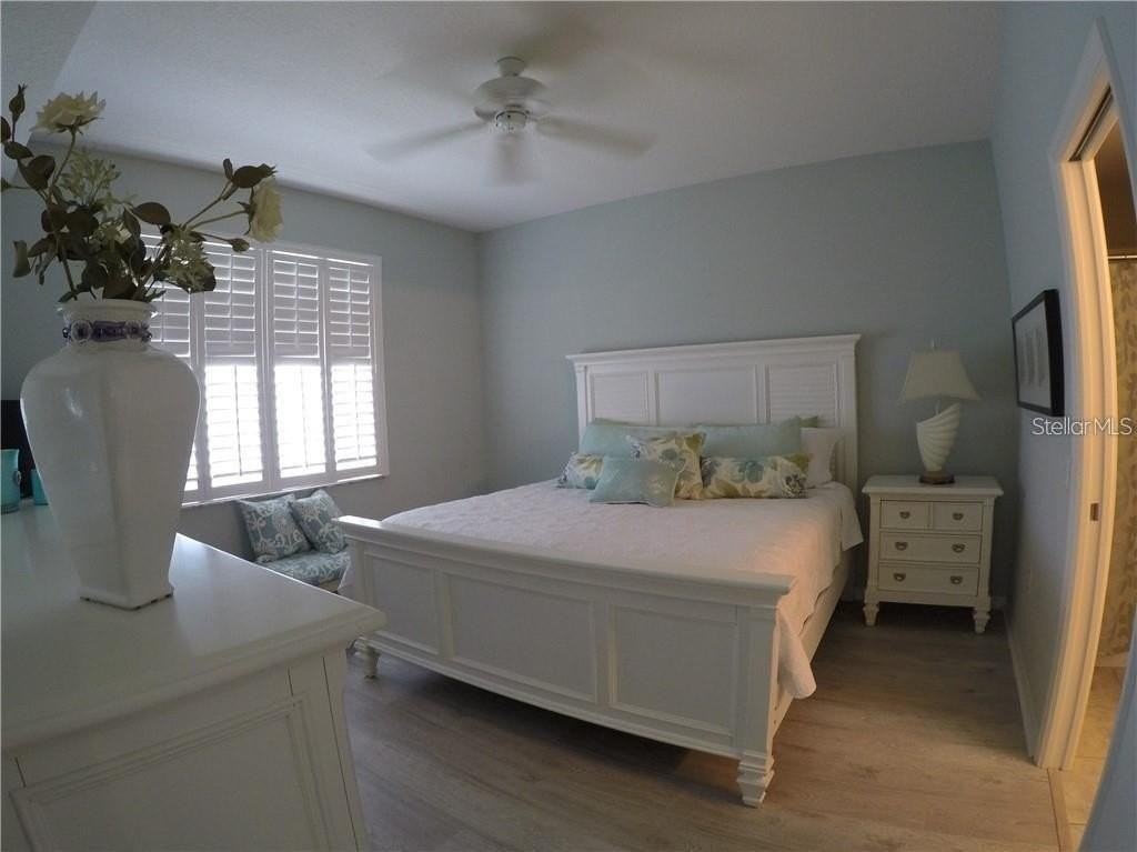 4270 Castlebridge Ln #1714B1 - Photo 7 of 15