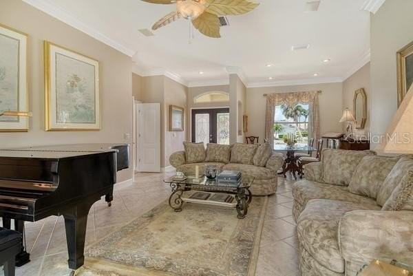 9477 Cedar Ridge Ln - Photo 6 of 50