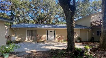 featured image of 3 Elizabeth Dr E