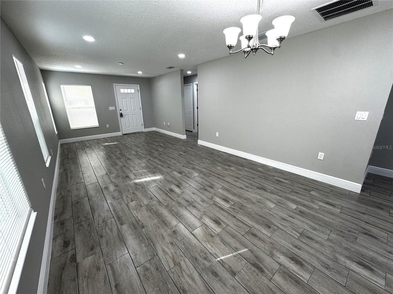 5 Olive Pl - Photo 2 of 13