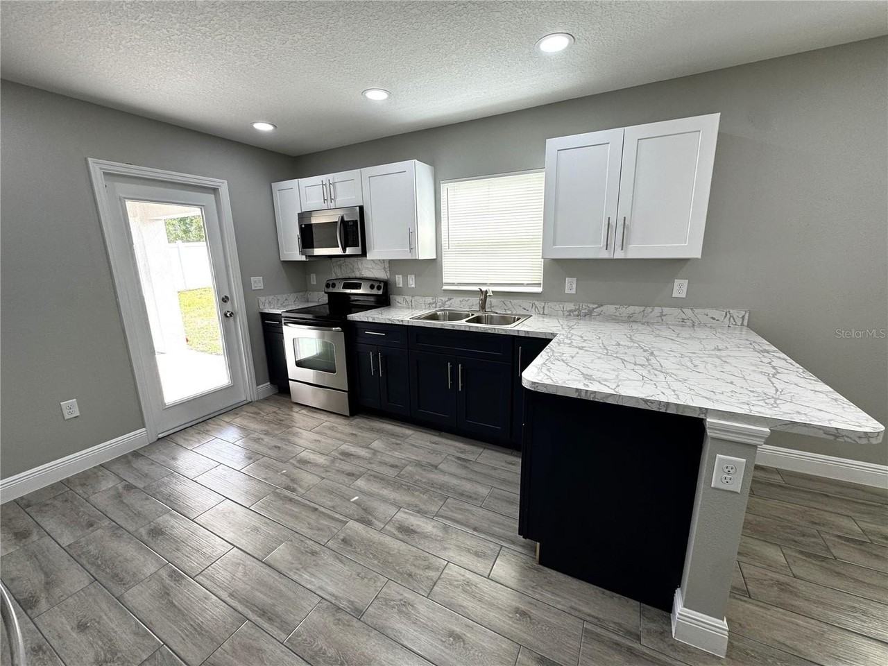 5 Olive Pl - Photo 5 of 13