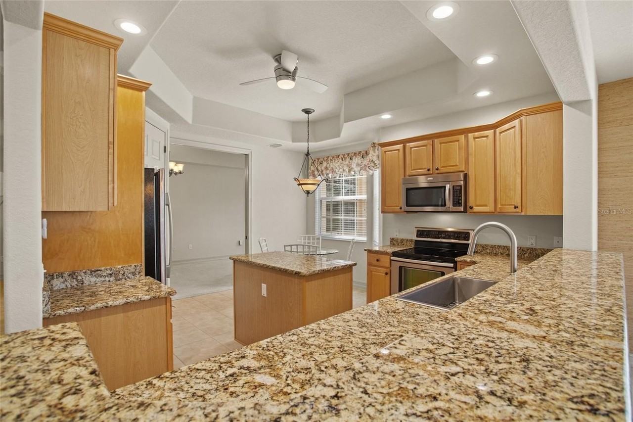 26207 Avenida Las Colinas - Photo 5 of 40
