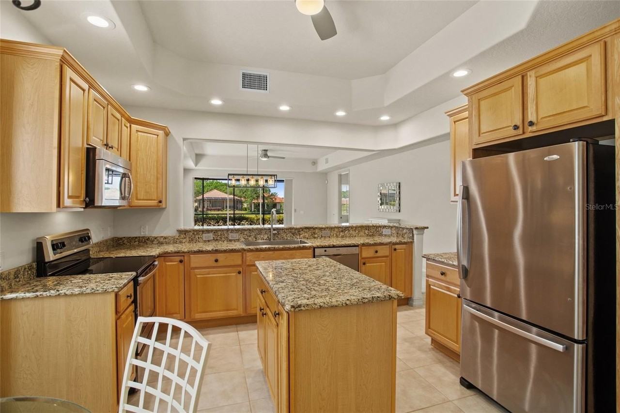 26207 Avenida Las Colinas - Photo 7 of 40