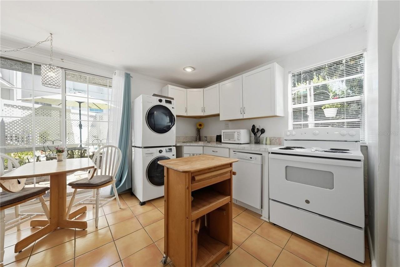 206 E 9th Ave - Photo 3 of 26