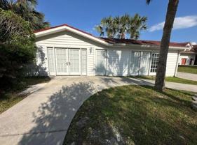 1895 Sw Little Rd #E - Photo 1 of 1