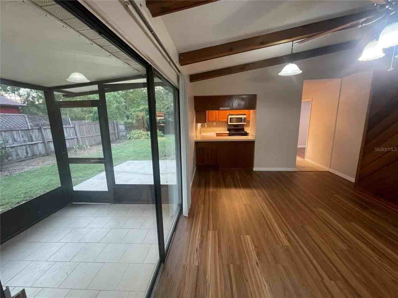 3810 Nw 28th Ter - Photo 7 of 16