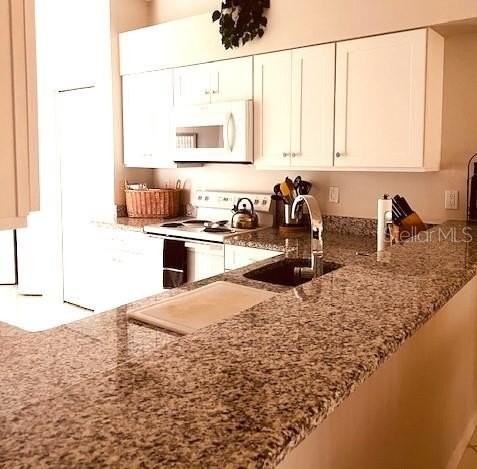 9480 High Gate Dr #2125 - Photo 3 of 35