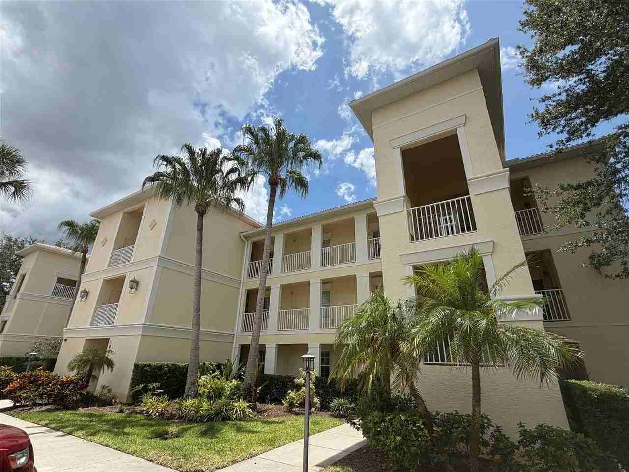 600 Gardens Edge Dr #633