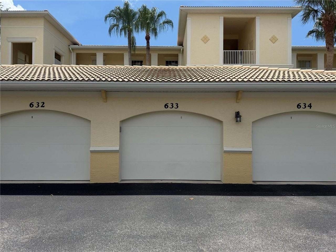 600 Gardens Edge Dr #633 - Photo 4 of 44