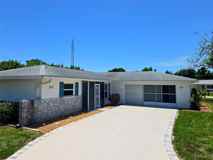 352 Pine Tree Rd - Photo 1 of 1