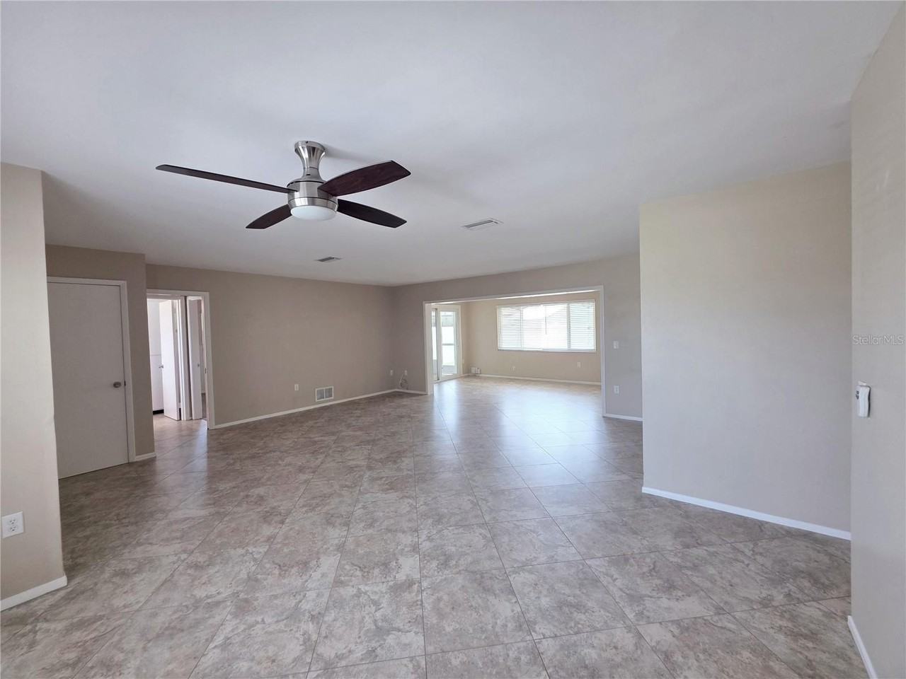 352 Pine Tree Rd - Photo 6 of 25