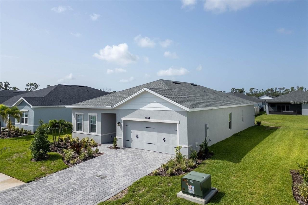 16873 Castoro Dr - Photo 4 of 42