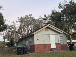 featured image of 229 S Candler Ave