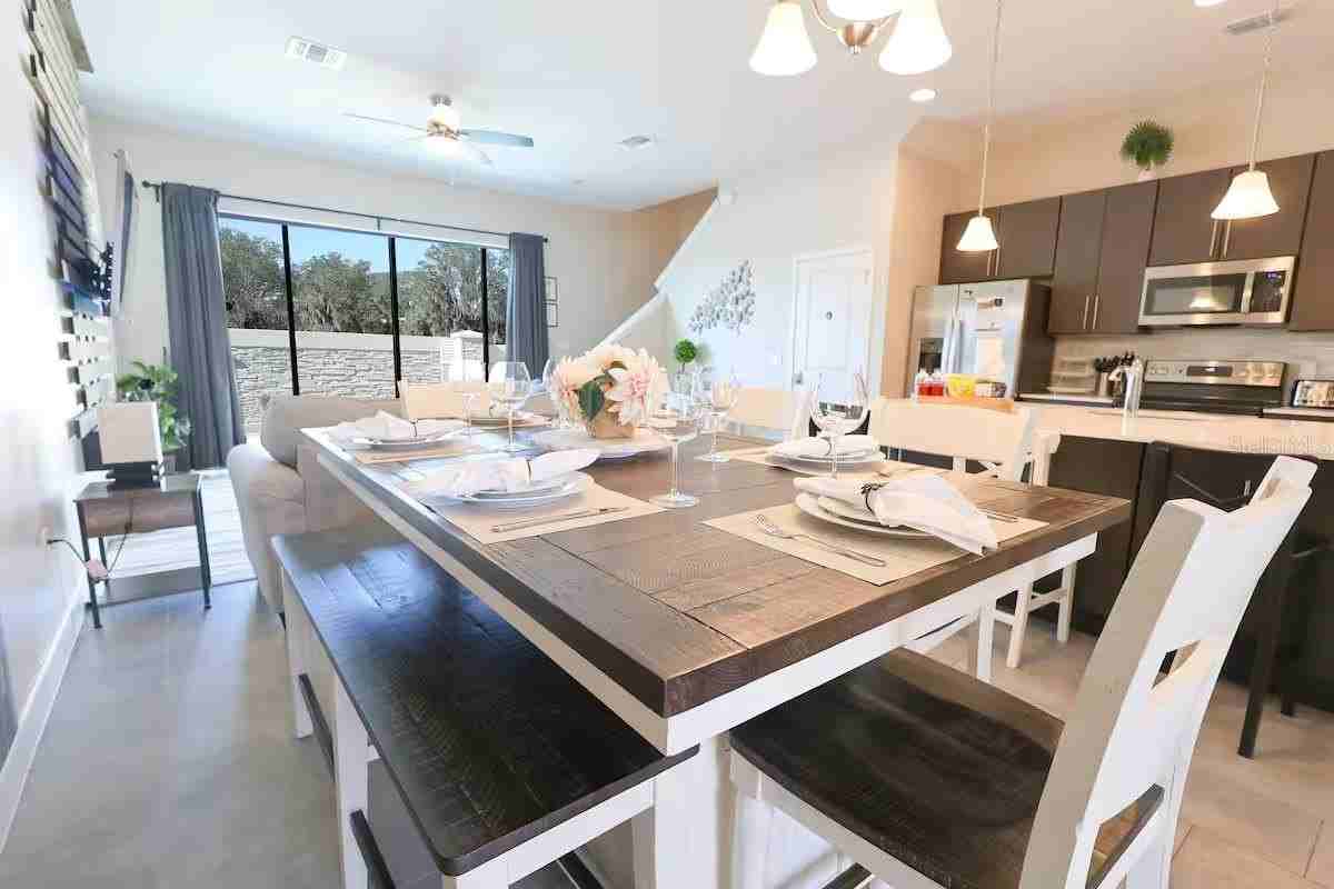 216 Villa Domani Cir - Photo 4 of 21