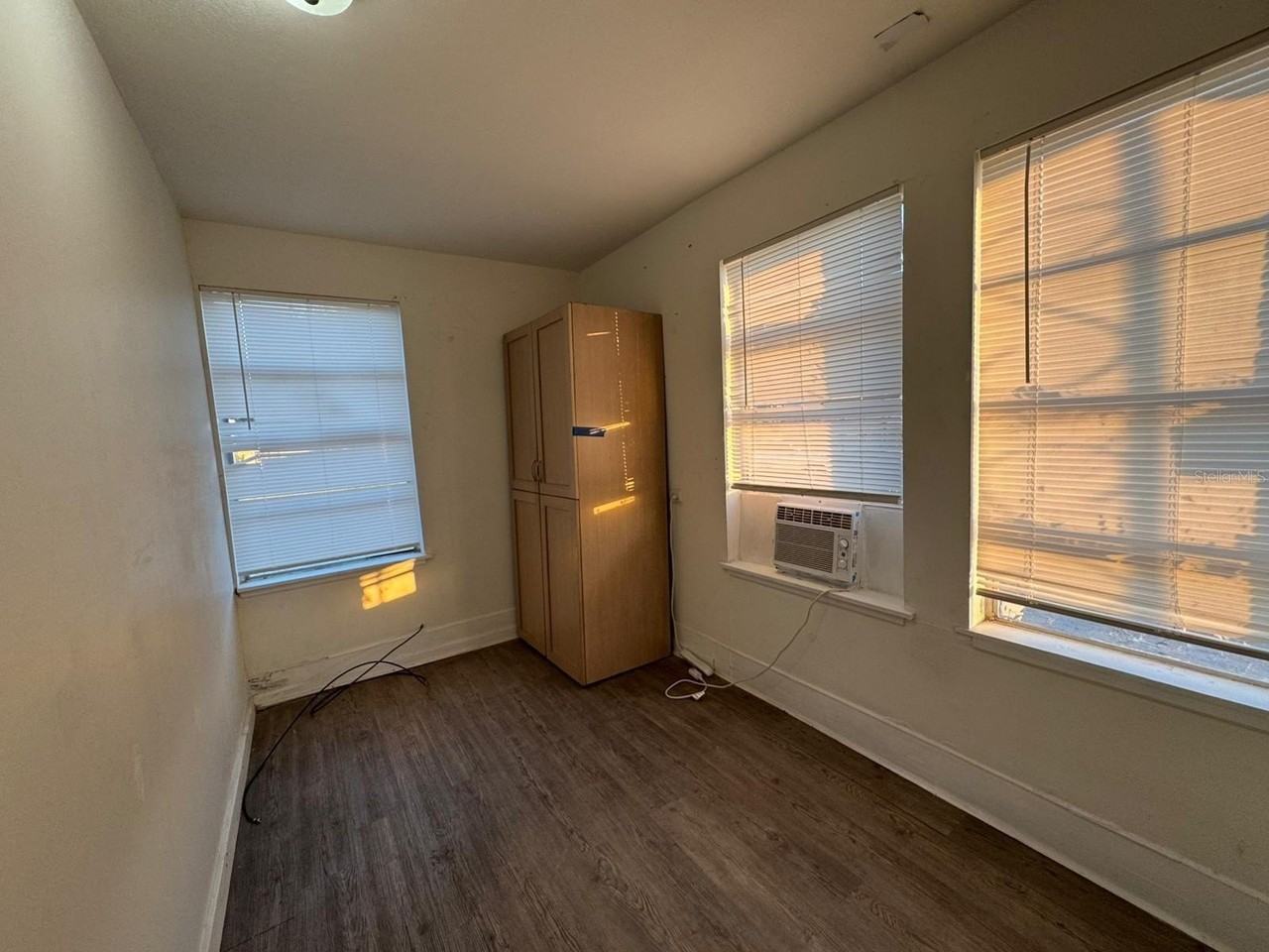 4201 Cepeda St - Photo 5 of 24