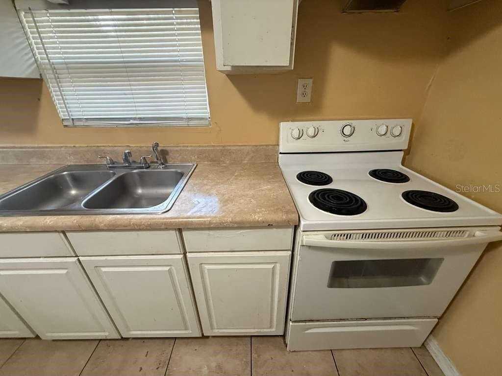 4638 America St - Photo 5 of 23