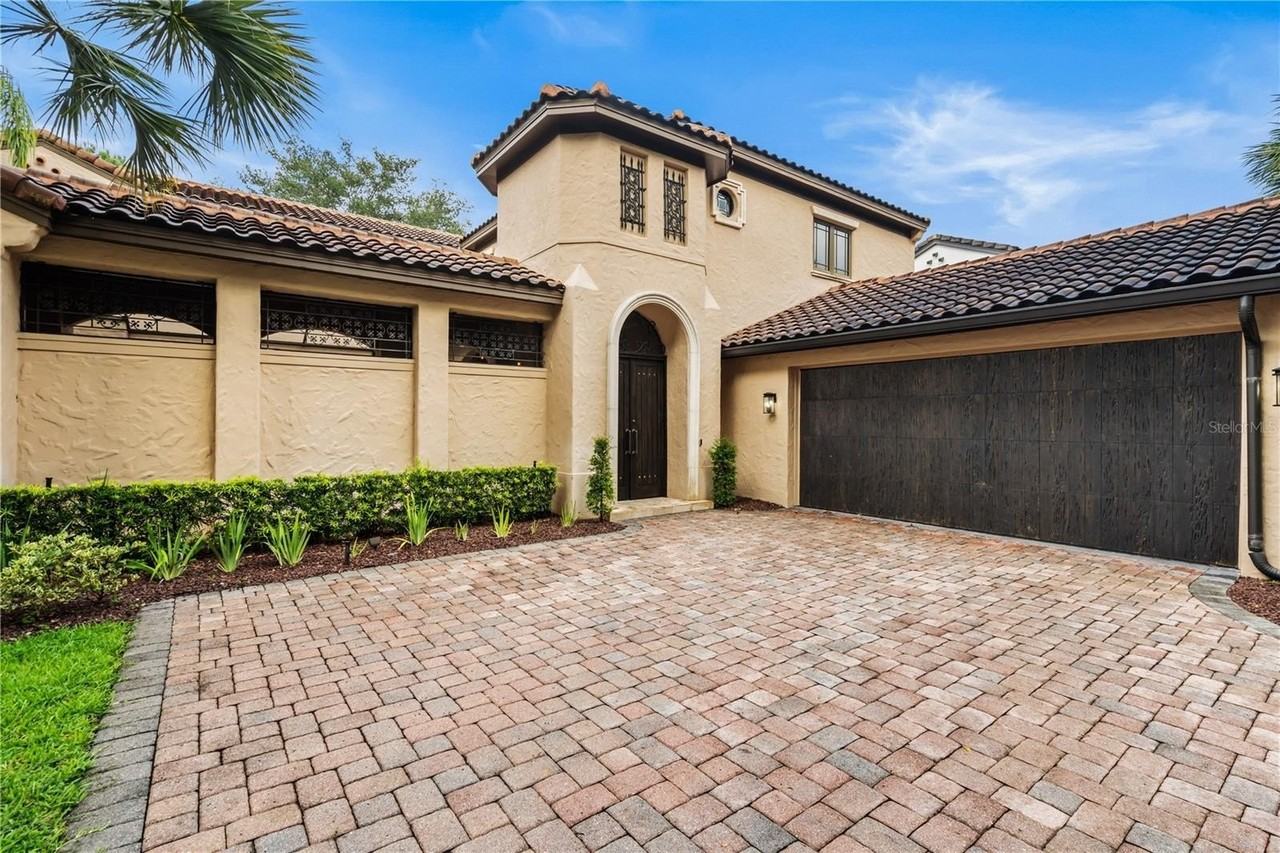 9841 Covent Garden Dr - Photo 3 of 47