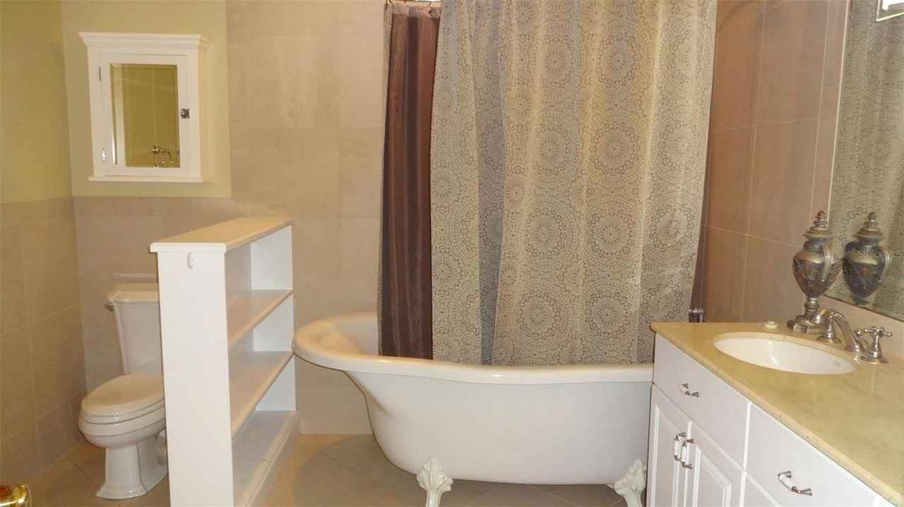 1144 Delaney Ave #1144 - Photo 5 of 50
