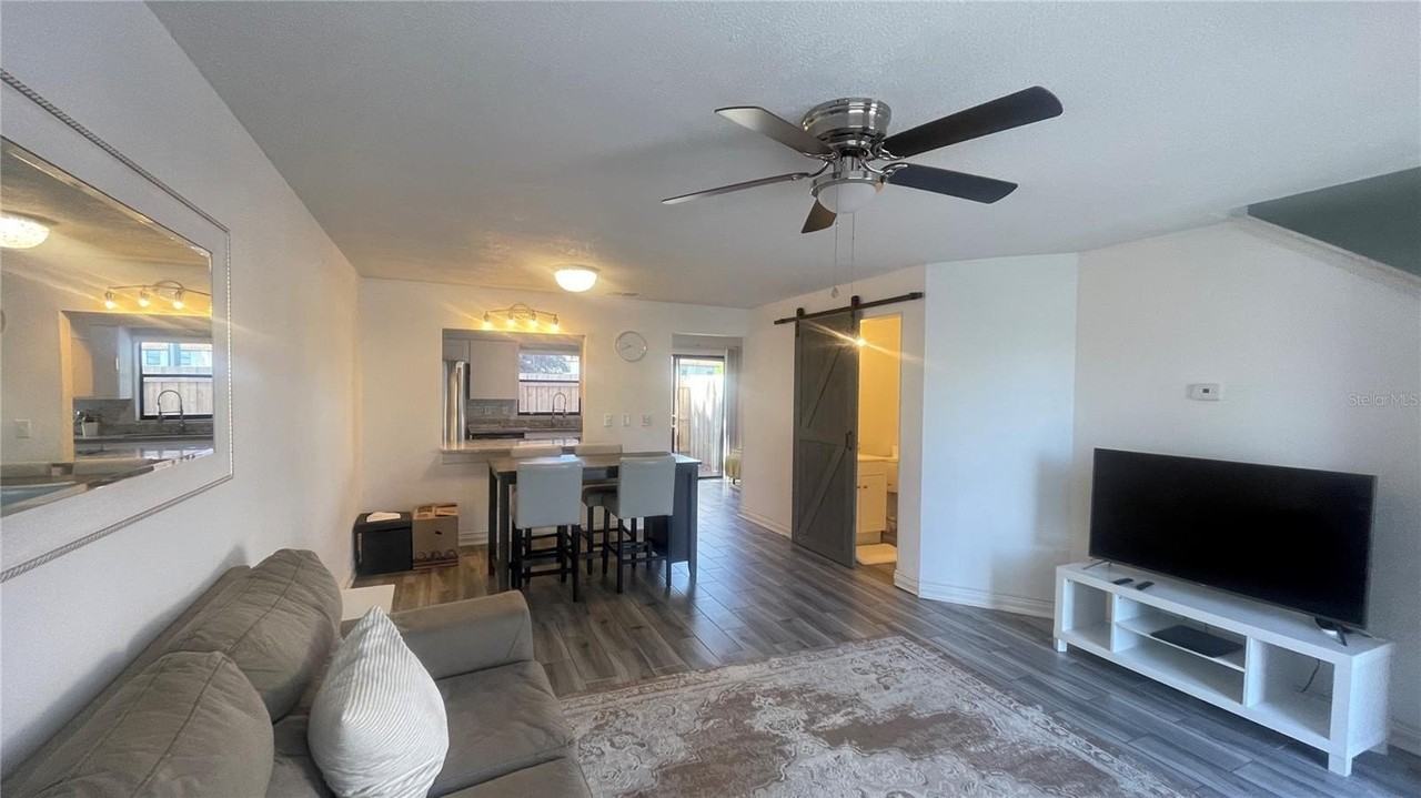 1718 Silver Creek Ct #102 - Photo 3 of 23