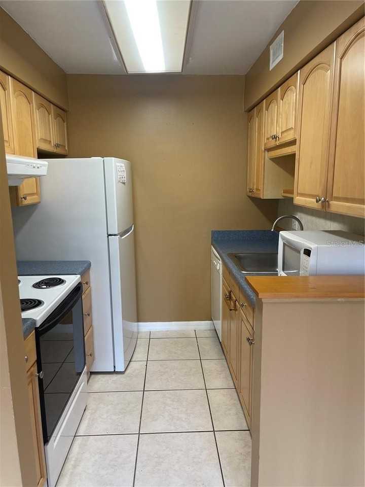 5109 Eaglesmere Dr #11A - Photo 5 of 11
