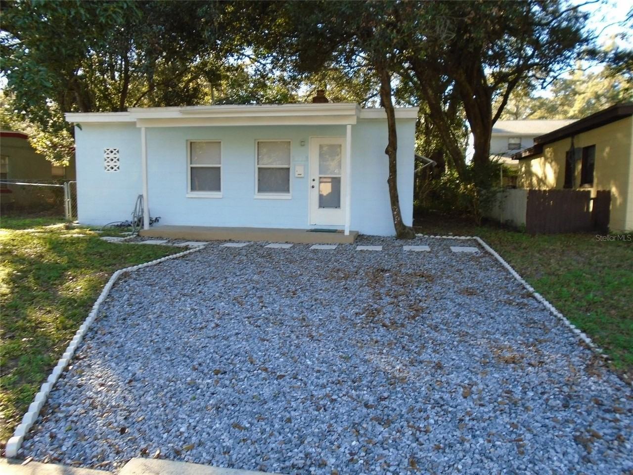 131 Lemon Ln