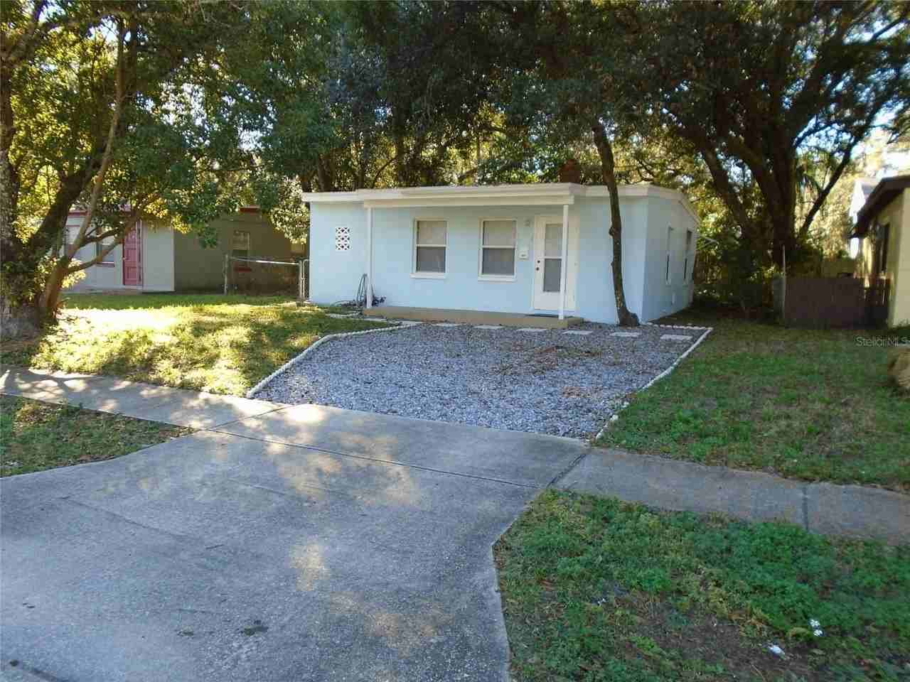131 Lemon Ln - Photo 2 of 12