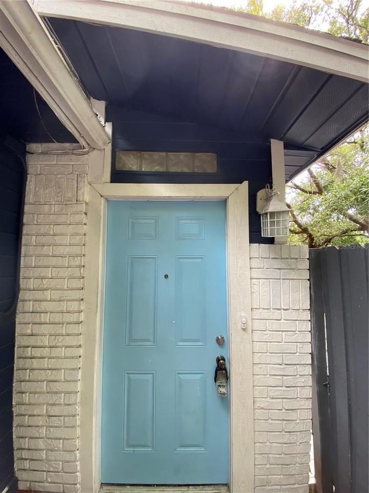 7222 Nima Ct - Photo 3 of 50